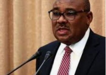 البدوي يتوقع إستمرار إرتفاع أسعار البترول ل(10 )سنوات مقبلة