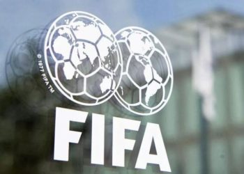 الفيفا تدعم أوكرانيا بمليون دولار