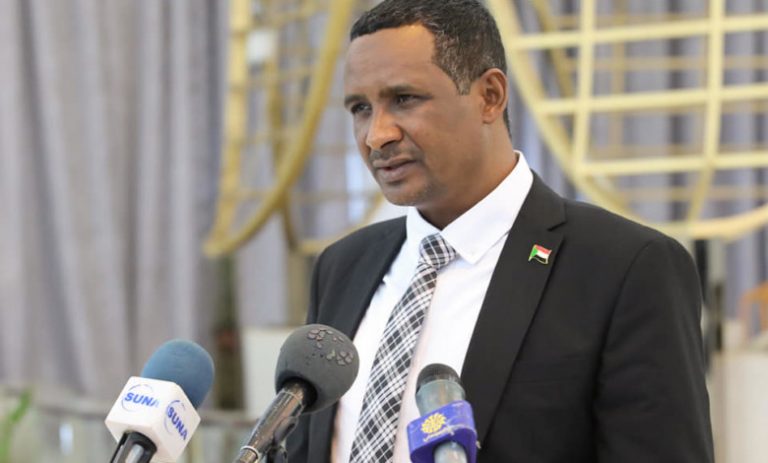 حميدتي : 18 شهر لم تصرف السفارات” قرش “