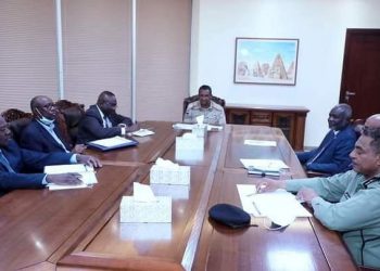 في إجتماع مشترك  ..دقلو يبحث أزمة الكهرباء