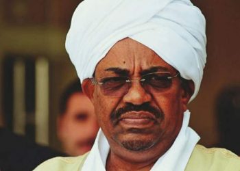 الصوارمي يكشف آخر تفاصيل سقوط البشير