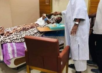 عقب تدوال صور له بمشفاه… منع الزيارة عن الرئيس السابق لأقرب ألاقربين