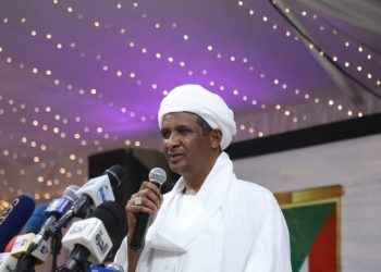 دقلو للمعلمين : المعلم ركيزة المجتمع وابتعدوعن السياسة والخلافات …