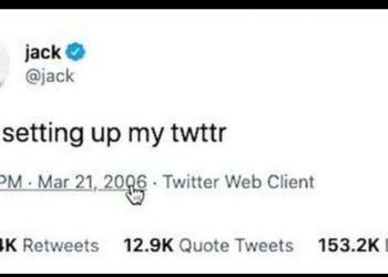 عرض أول تغريدة لمؤسس تويتر للبيع