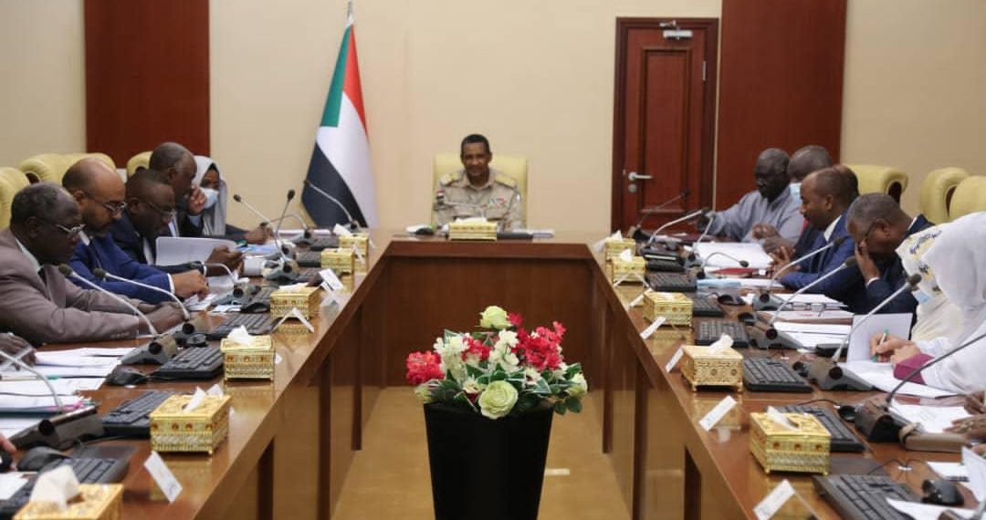 الطوارئ الإقتصادية تجيز تكوين (11) لجنة لمعالجة الاقتصاد