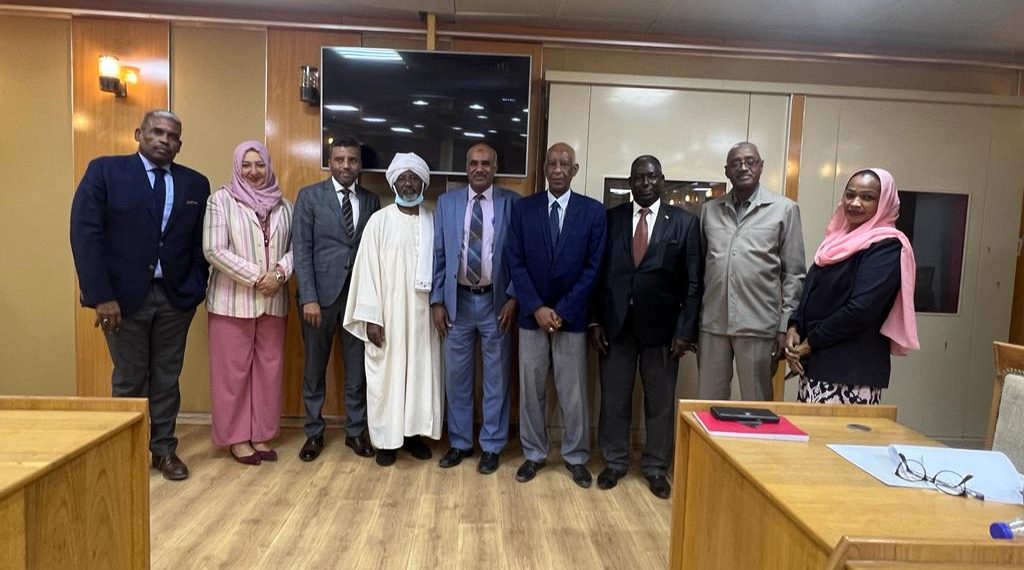 شراكة بين الخارجية و الغرف التجارية لدعم الاقتصاد الوطني