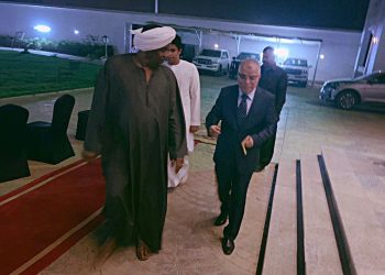 السفير السعودي يلتقي عضو مجلس السيادة ابو القاسم برطم