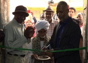 طلاب الفنون الجميلة يوثقون للحياة السودانية بكاميرات هواتفهم