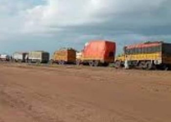 نهب شاحنات تجارية في الحدود بين ولايتي شمال وجنوب دارفور