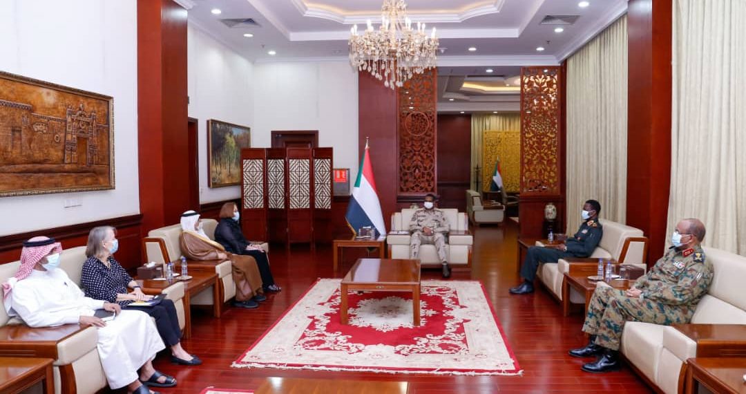 اللجنة العسكرية الثلاثية برئاسة دقلو تلتقي مساعدة وزير الخارجية الامريكي