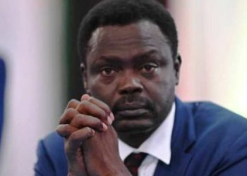 مناوي : قحت عريانة إلى الأبد ولن تجد من يحميها