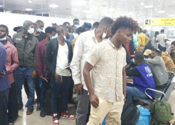 عودة طوعية ل 141 مواطناً وأسرة سودانية من ليبيا