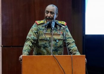 تنوير  من البرهان  لضباط القوات المسلحة والدعم السريع