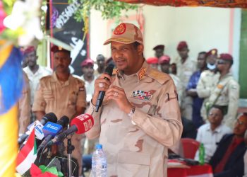 حميدتي يوجه الاجهزة النظامية ببسط هيبة الدولة وتطبيق القانون على المتفلتين والمجرمين