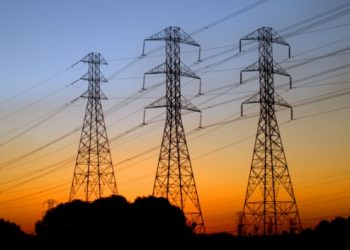 تسريبات خطيرة بشأن أسباب إنقطاع التيار الكهربائي