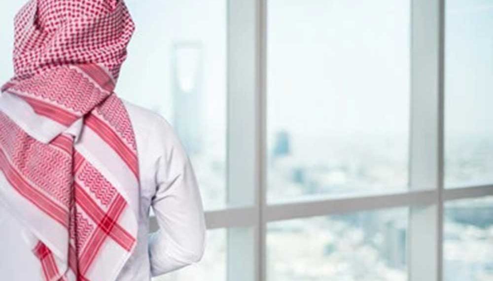 اب  يرفض إضافة  ابنه لسجل الأسرة لهذا السبب