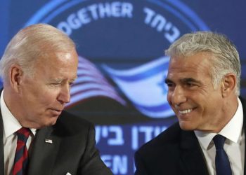 أمريكا  وإسرائيل يتعهدان بمنع إيران من تطوير السلاح النووي