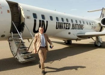 فولكر يصل الجنينه للقاء حميدتي