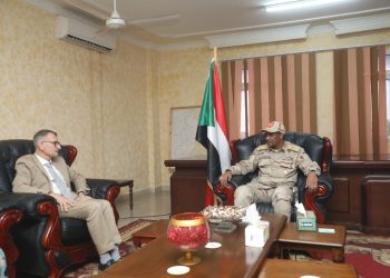 دقلو يلتقي رئيس بعثة يونيتامس بالجنينة