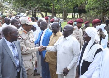 دقلو يصل زالنجي حاضرة وسط دارفور وسط استقبال كبير