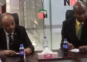 مباحثات بين الصندوق القومي لرعاية الطلاب   والتأمين الصحي بولاية سنار