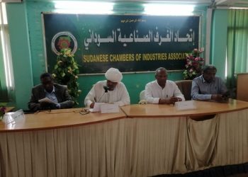 خطوات تصعيدية للغرفة الصناعية لمناهضة زيادة الدولار الجمركي