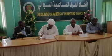 خطوات تصعيدية للغرفة الصناعية لمناهضة زيادة الدولار الجمركي