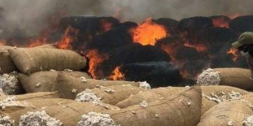 حريق ضخم ببورصة محاصيل القضارف