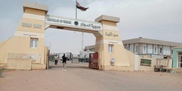 السلطات توصي بإغلاق معبر أرقين