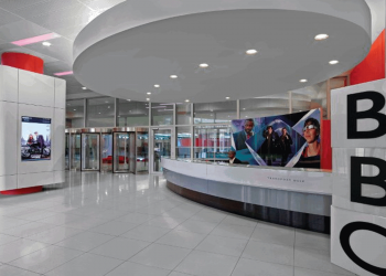 “هنا لندن” تغلق ابوابها