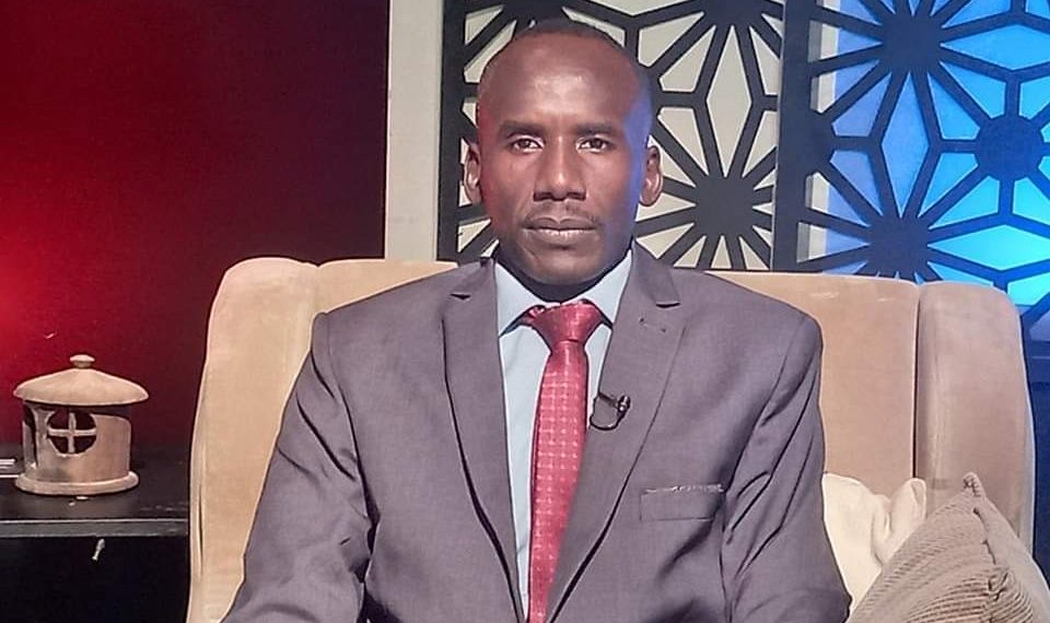 الناطق الرسمي باسم التحالف الديمقراطي للعدالة الإجتماعية محيي الدين إبراهيم : اجرينا اتصالات واسعة مع المكونات السياسية، بما فيها المجلس المركزي الاعلان الآلية الوطنية لتجميع المبادرات خلال اسبوع نتوقع توافق كبير بين القوى السياسيةعلاقتنا مع العسكريين توافقية وننظر له كشريك اساسي في الاطار وتبادل المصالح المشتركة