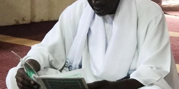 ٢٠٠ إمام وداعية يحذرون من التعامل بالرطل
