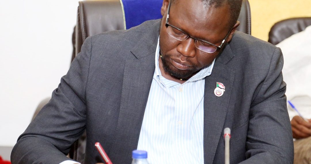 الحكومة تتوصل إلى حلول جذرية تلبي مطالب المعتصمين بمنطقة الفداء بنهر النيل