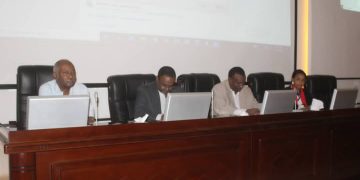 مجلس الأدوية يؤكد  على تقوية نظم  السلامة للعاملين  بالمختبر الوطني للرقابة والبحوث الدوائية