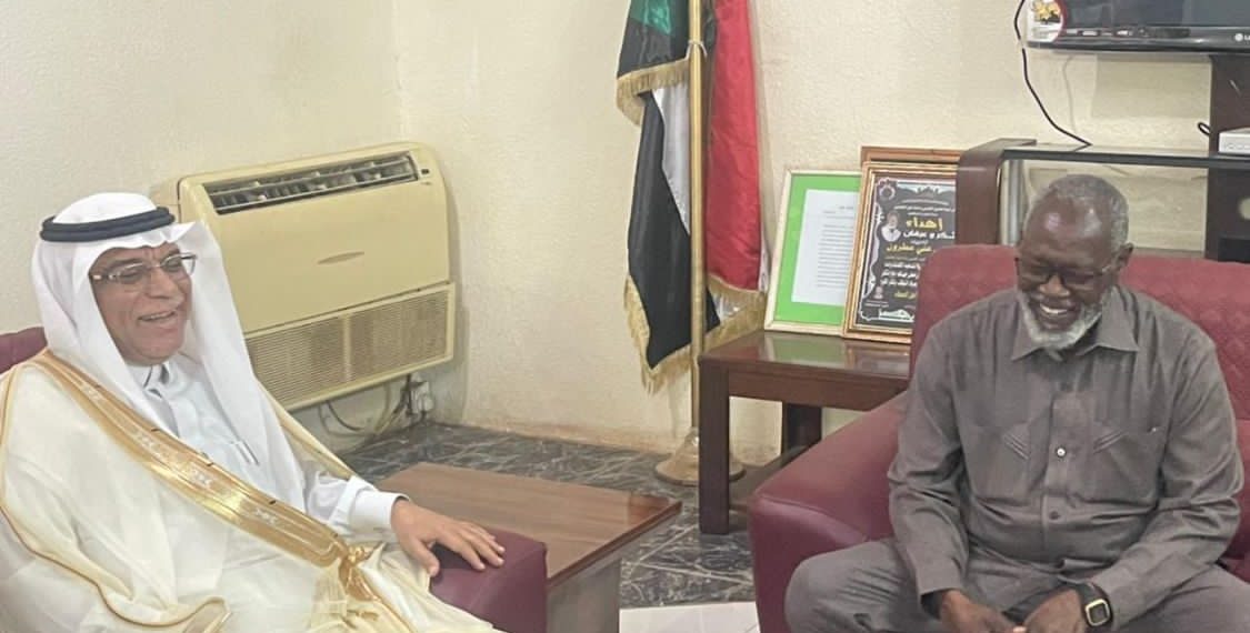 سفير خادم الحرمين الشريفين يلتقي معتمد شئون اللاجئين