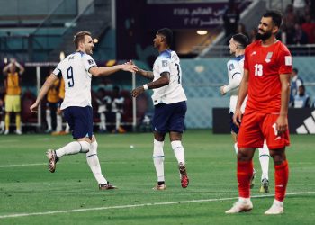 خسارة فادحة للمنتخب الإيراني أمام منافسه الانجليزي بكأس العالم