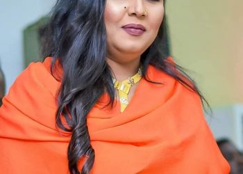 هدي عربي “ترفع بلاغات”  في حفلها الجماهيري بكورال