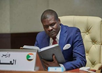 مركزي الحرية والتغيير يسمي نصر الدين عبد الباري رئيسا للوزراء