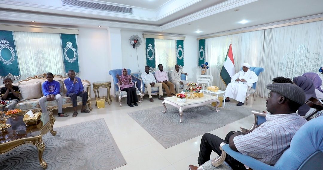 بمناسبة اليوم العالمي للأشخاص ذوي الاعاقة دقلو يلتقي أصحاب الهمم