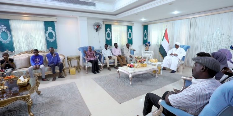 بمناسبة اليوم العالمي للأشخاص ذوي الاعاقة دقلو يلتقي أصحاب الهمم