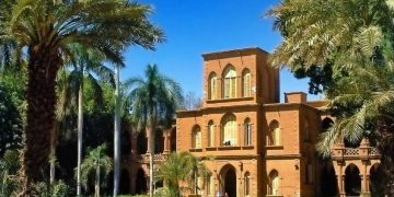 مجلس جامعة الخرطوم يطالب بوقف زيادة الرسوم الدراسية