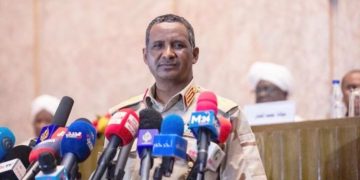 دقلو : لا كبير علي القانون