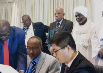 المالية تقر بوجود بعجز في الإمداد الكهربائي