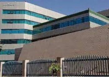 إضراب شامل للعاملين بالمؤسسات البحثية بالتعليم العالي