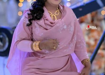 الفنانة هدى عربي تصاب بالهستيريا