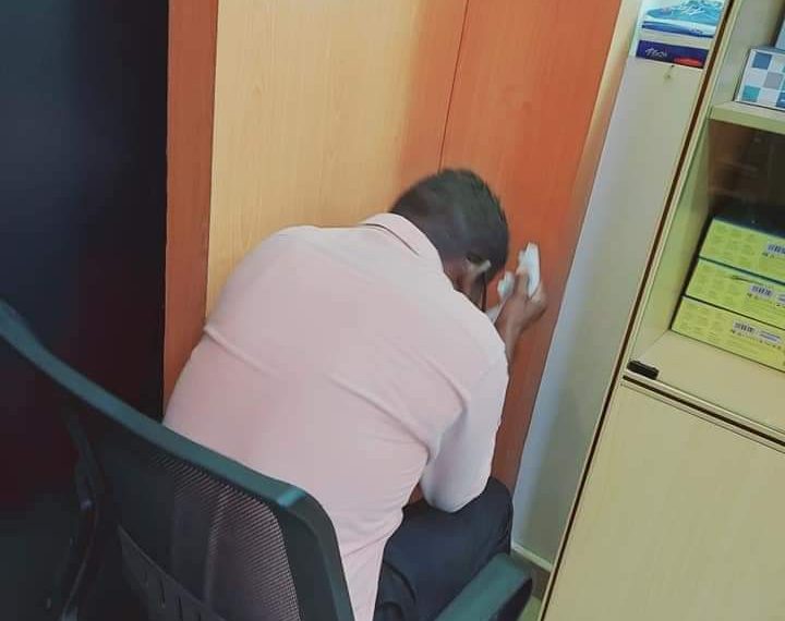 شركة سودانية تنشأ غرفة لبكاء الموظفين