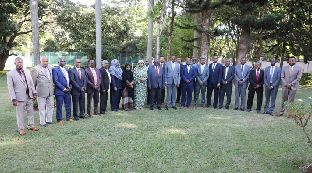 رئيس جمهورية كينيا يستقبل نائب رئيس مجلس السيادة