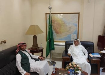 السفير السعودي يستقبل مندوب  مركز الملك سلمان للإغاثة