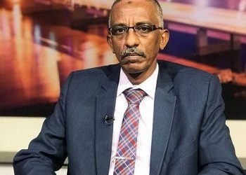 وجدي صالح يعزي في شهيد اليوم