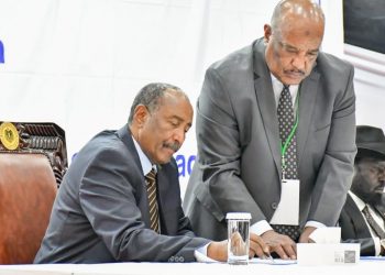 البرهان وسلفاكير  يوقعان على المصفوفة المحدثة لإتفاق جوبا لسلام السودان